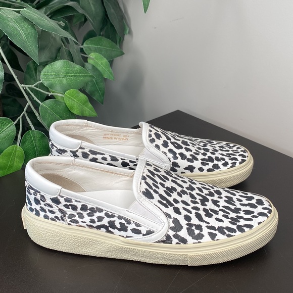 Saint Laurent White And Black Leopard Print Venice Slip-On Sneakers - Picture 4 of 16